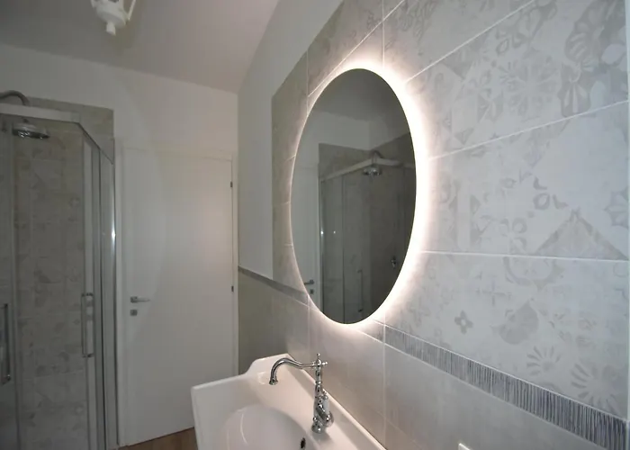 Near Maggiore Feriehus *